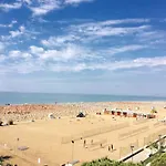 In 37070 * Бібіоне
