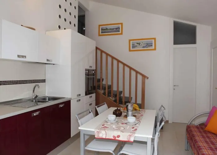 In 37070 Daire Bibione